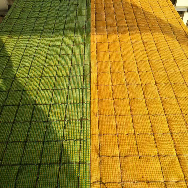 巖棉保溫網(wǎng)織增強板