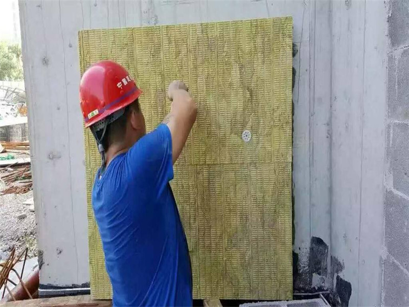 蘭州外墻保溫工程巖棉板