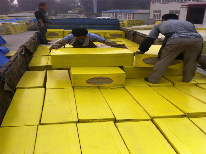 外墻保溫巖棉板施工日志