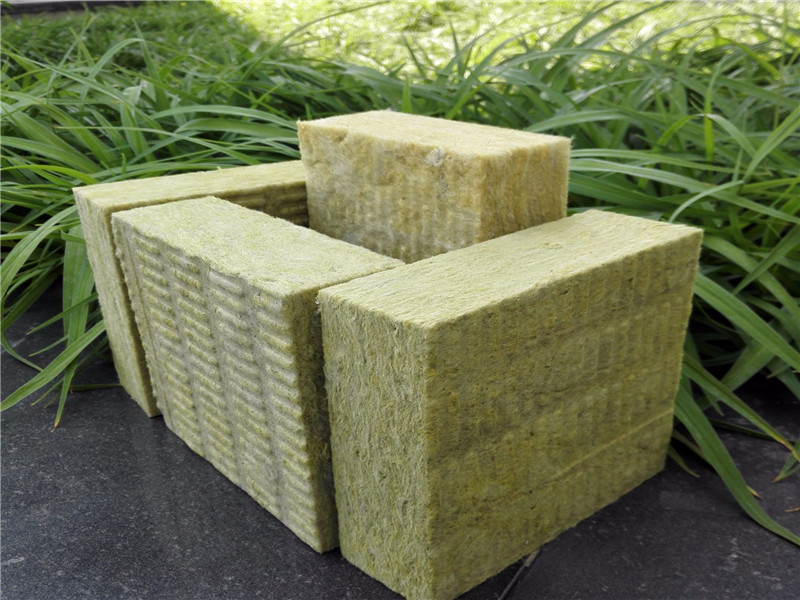 洛寧保溫巖棉板