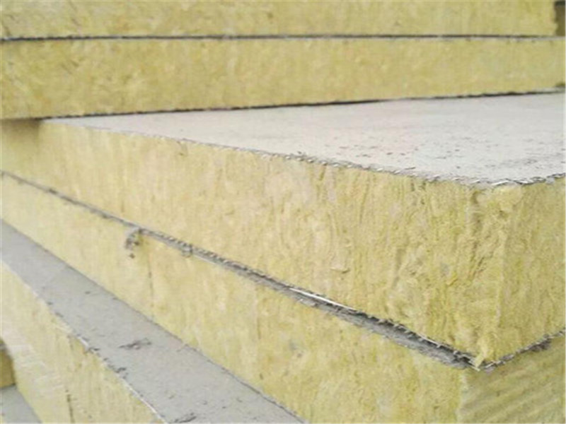 六安哪里有賣巖棉復(fù)合板