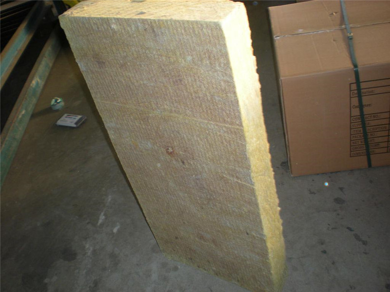 昌邑保溫巖棉復(fù)合板廠